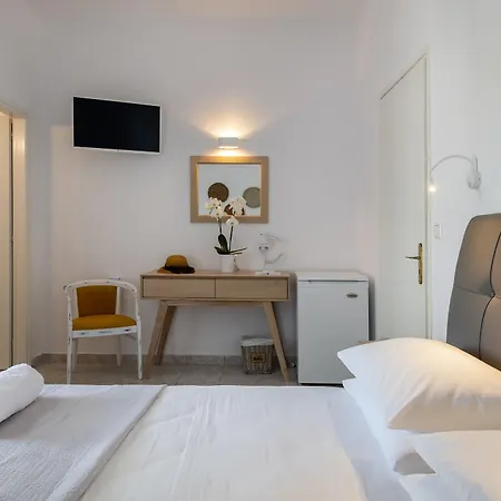 Galinos For Adults Only 3*